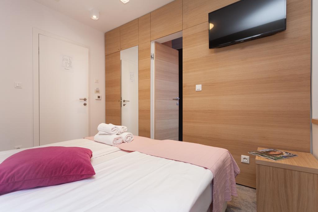 Villa Castrum Rovinj Exteriör bild